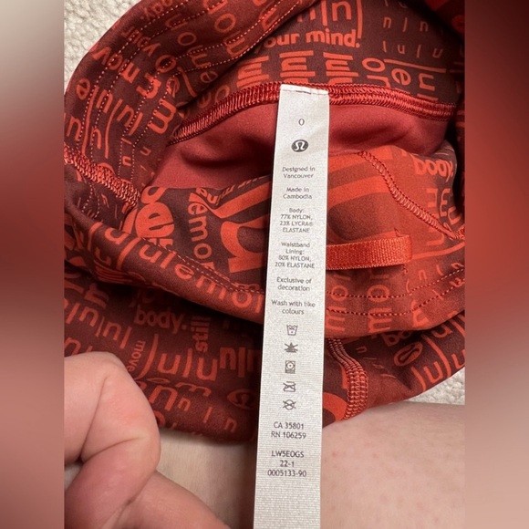 Lululemon Wunder Train Contour Fit High-Rise Tight
25" Size 0 - Picture 8 of 9